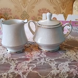 Noritake Ranier 1970s  creamer & sugar with lid